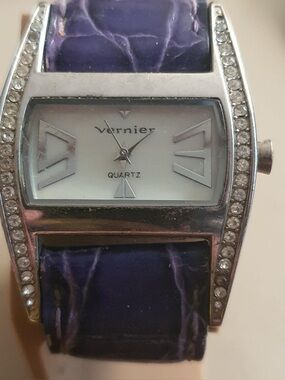 🦋10/$20🦋 Vernier Silver/Purple Rhinestone Leather Women's Watch